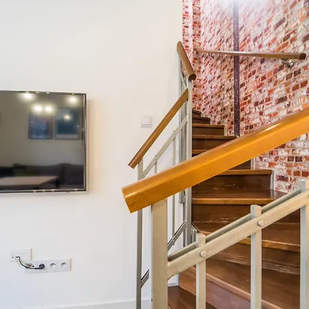 Be In Apartments- Old Town- Ogarna 107 غدانسك